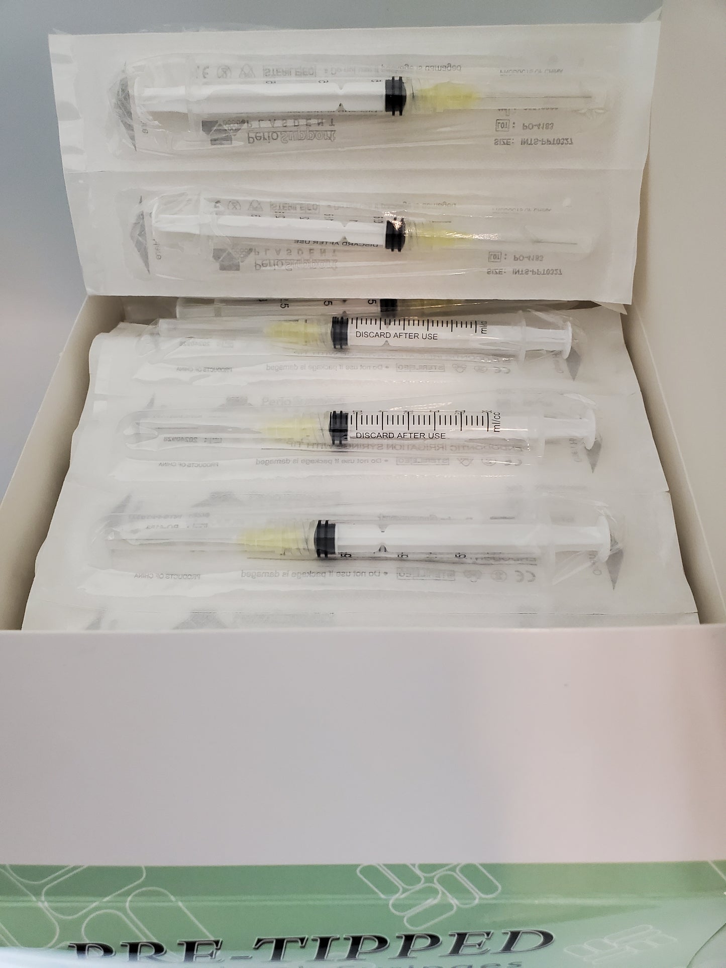 Sterilized ProbeVac Irrigation Pre-Tipped 3cc Syringes
